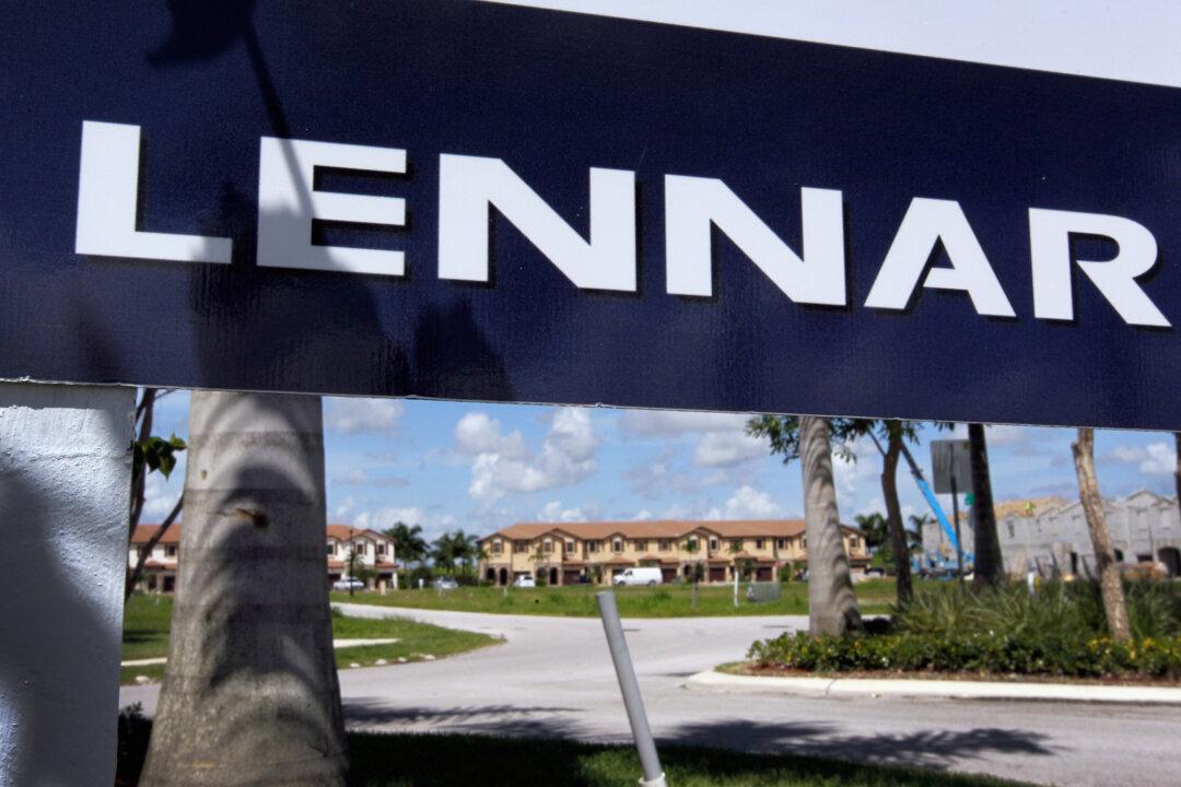 Lennar Sells More Homes at Lower Prices Amid Soft Housing Market