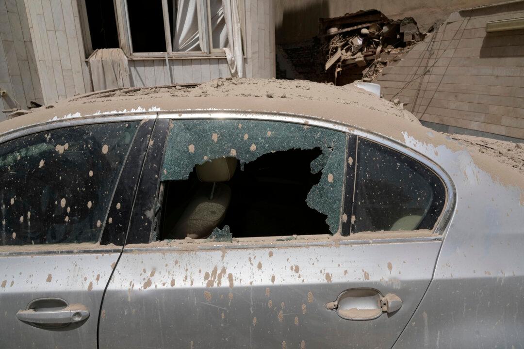 ‘So Terrifying’: Iranian Student on Fleeing Back to Safety in Canada Amid Conflict