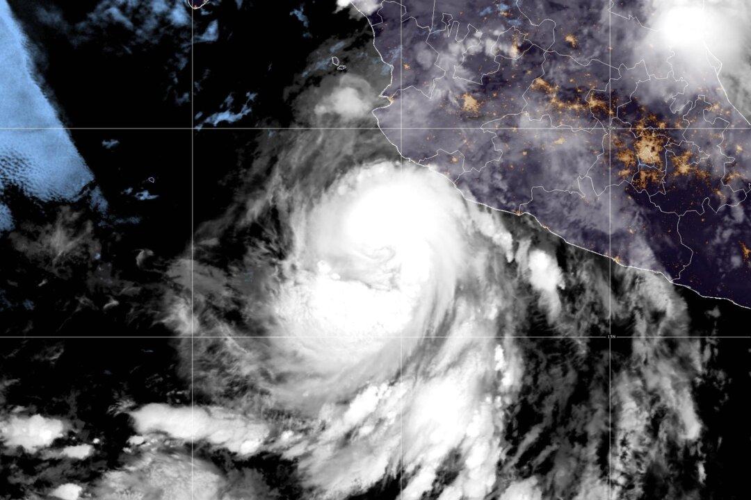Hurricane Flossie Strengthens Further Off Mexico’s Pacific Coast