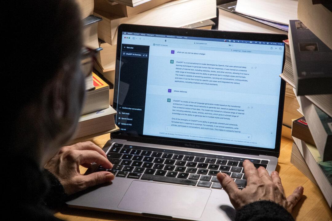 85 Percent of Canadians Favour AI Oversight by Government, Survey Finds