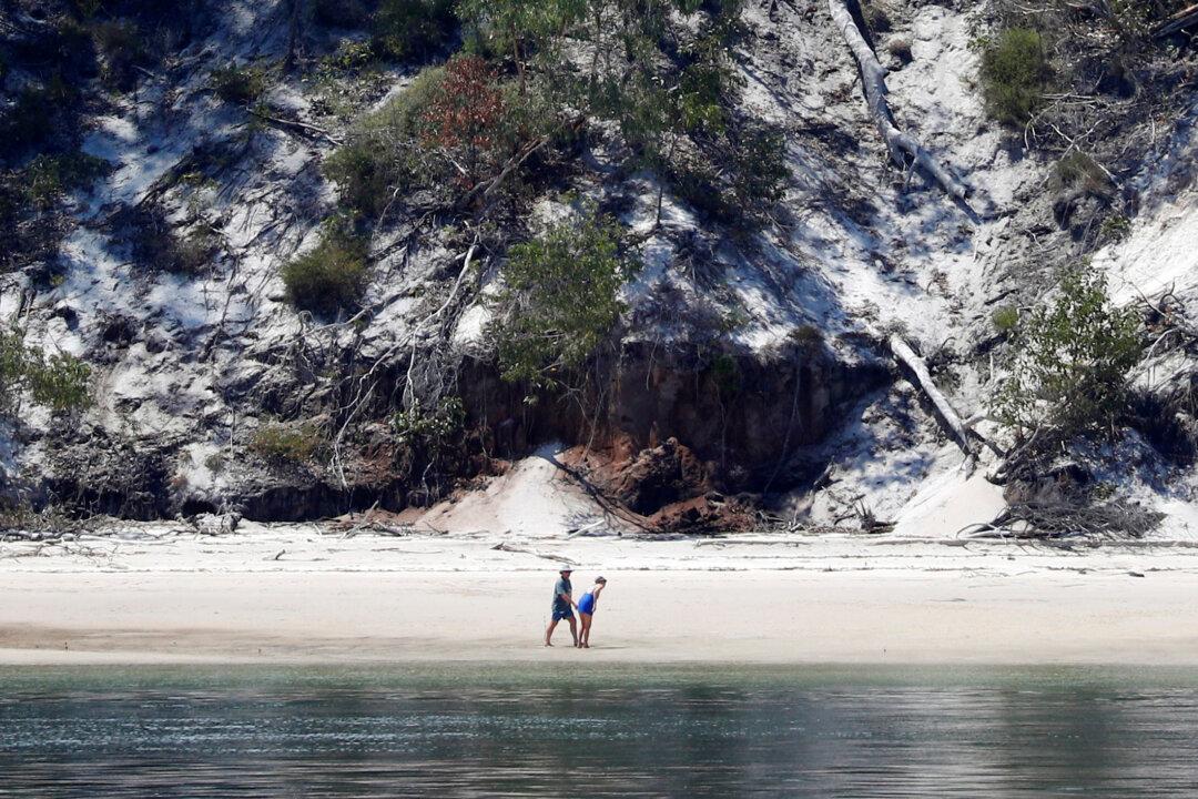UN Officially Adopts Aboriginal Name for World’s Largest Sand Island