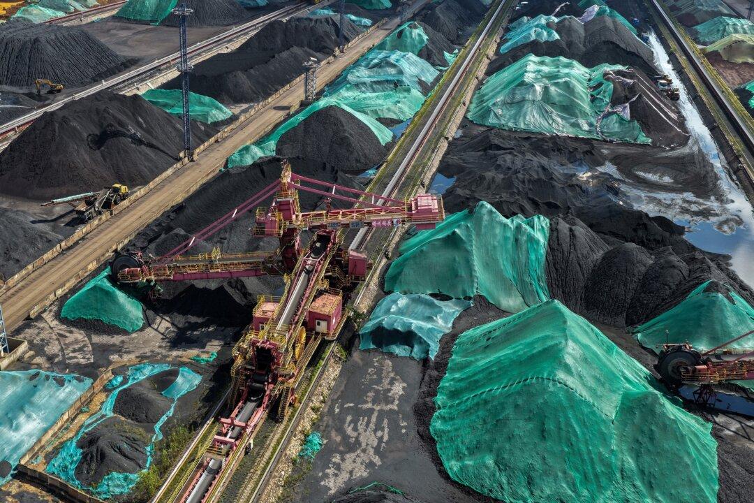 Coal Miner Struggles to Pay Queensland’s Larger Mining Royalties, Proposed Deferral Denied