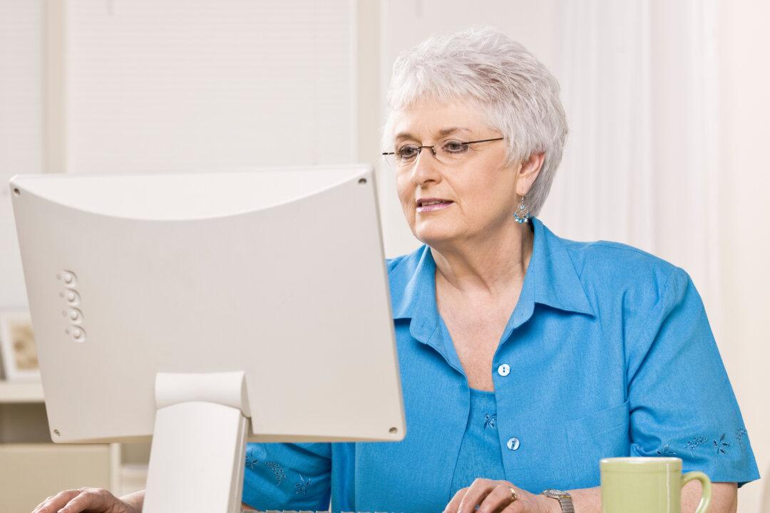 10 Best Free (Or Cheap) Online Classes for Seniors and Retirees