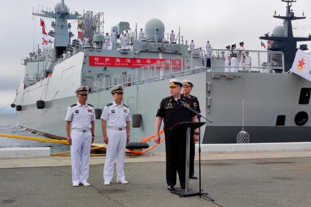 China, Russia Practice Destroying ‘Enemy Submarine’ in Naval Drill After Trump Moves US Nuclear Subs Near Russia