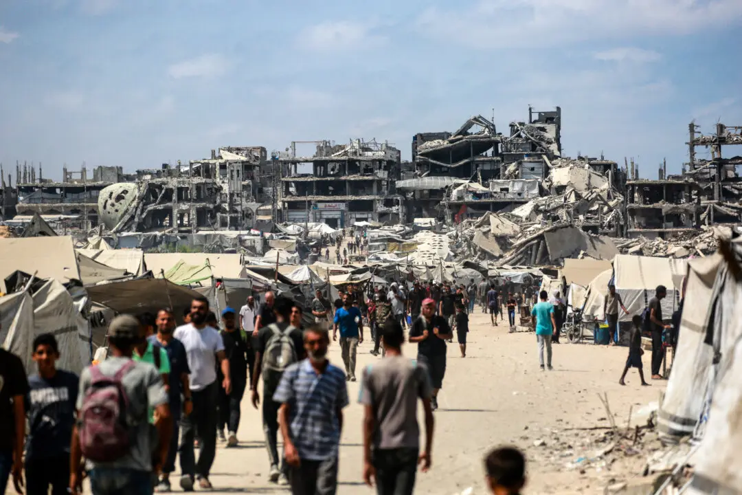 26 Foreign Ministers Call for New Flood of Aid to Gaza, Amid Famine Concerns
