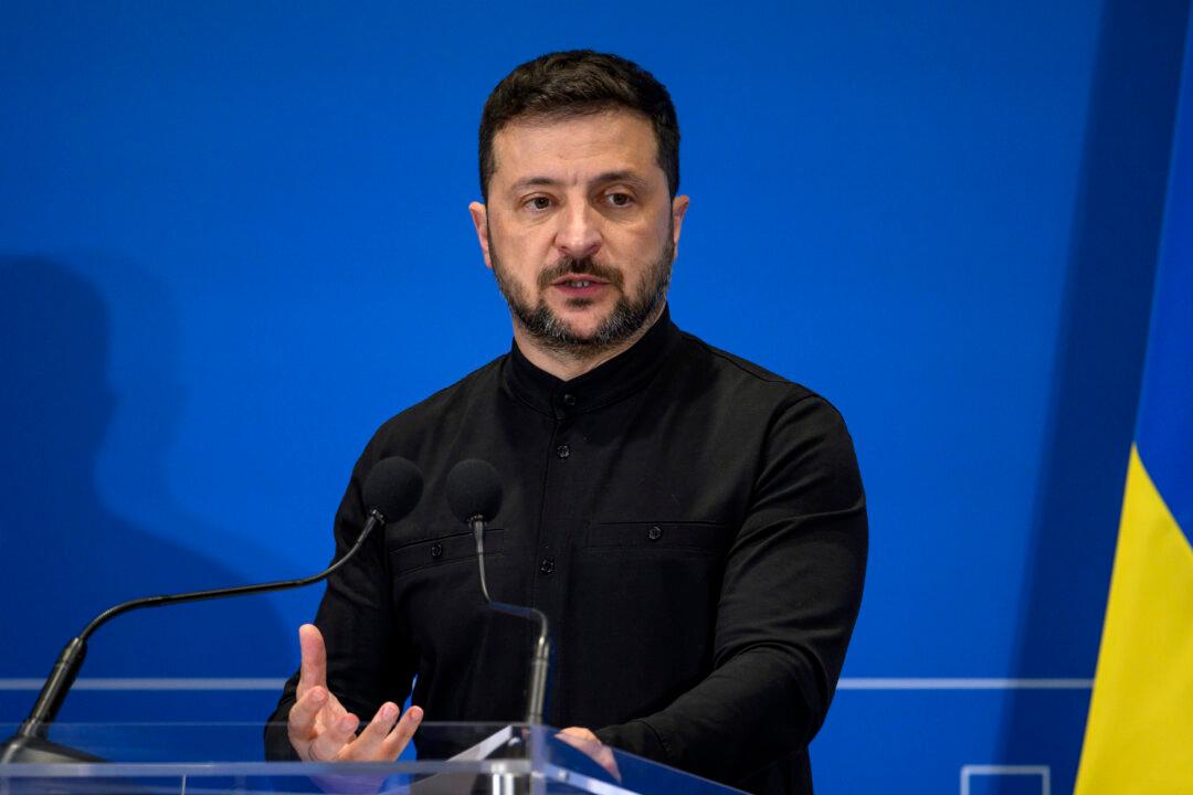 Zelenskyy Could Attend Meeting Between Trump and Putin This Week, Ambassador Says