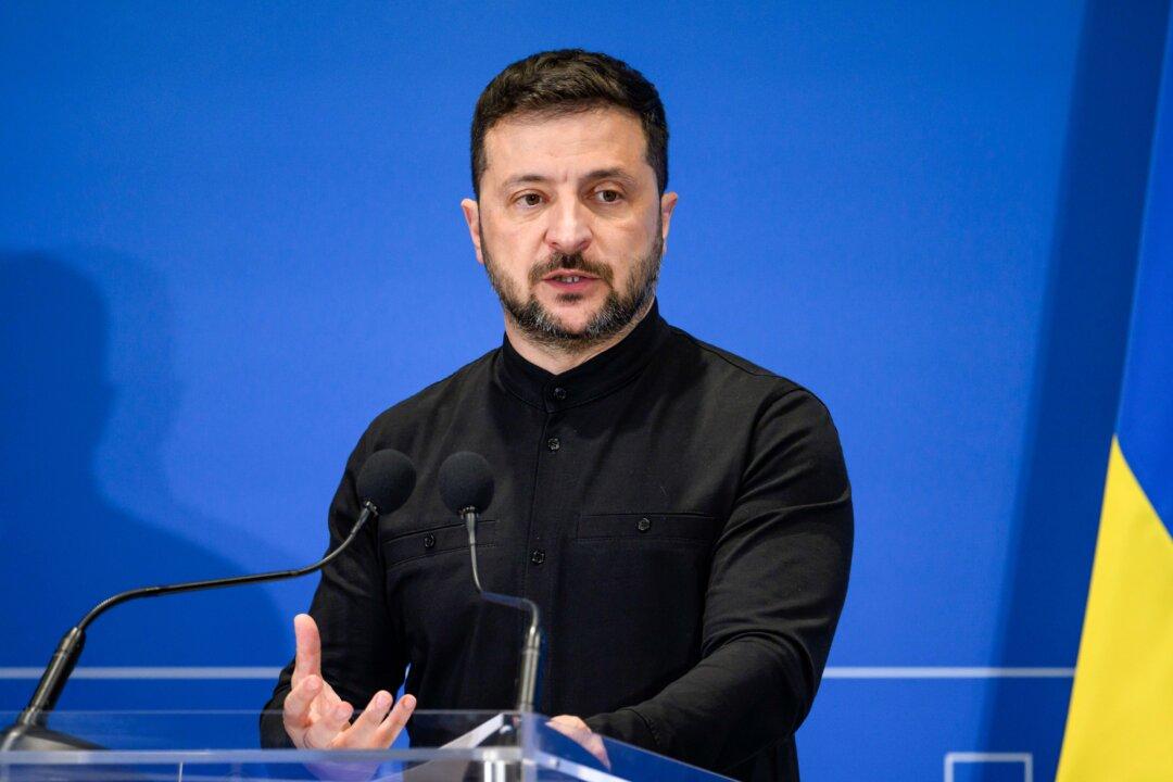 Zelenskyy Could Attend Meeting Between Trump and Putin This Week, Ambassador Says