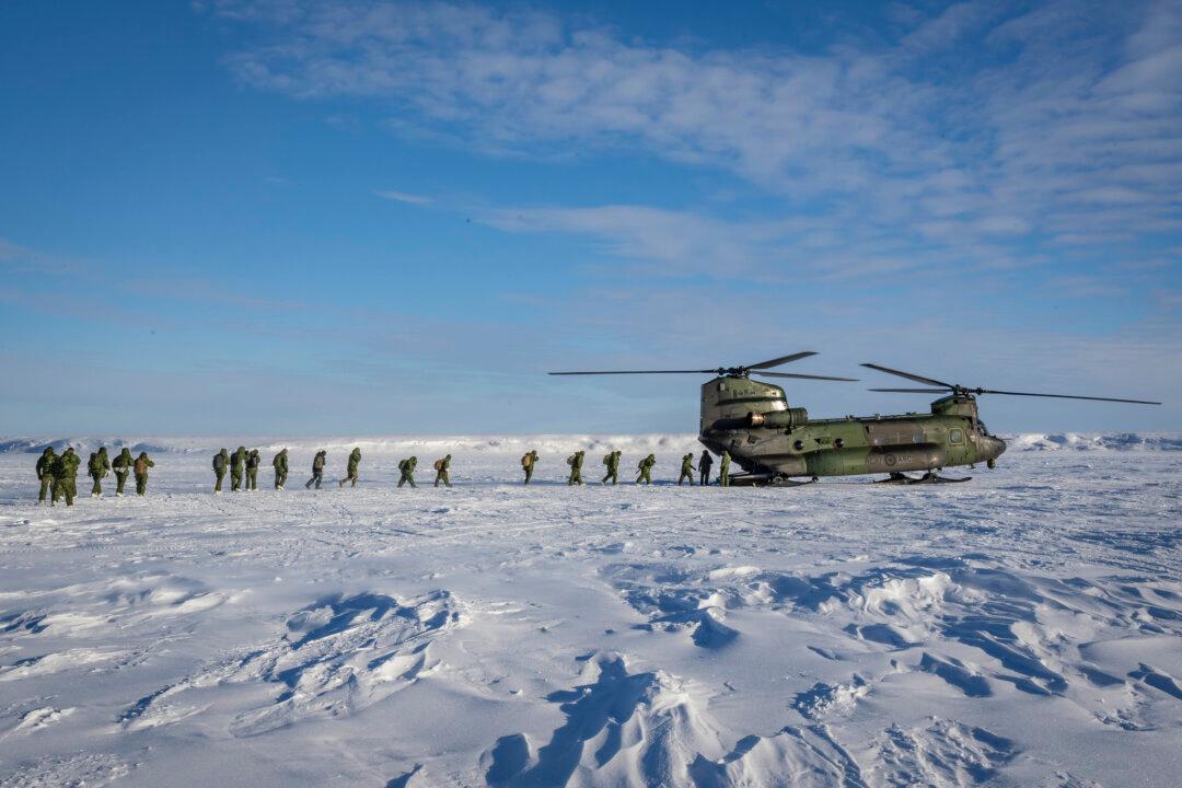 Canadian Military Takes Part in Arctic Operations in Defence of ‘North American Homeland’