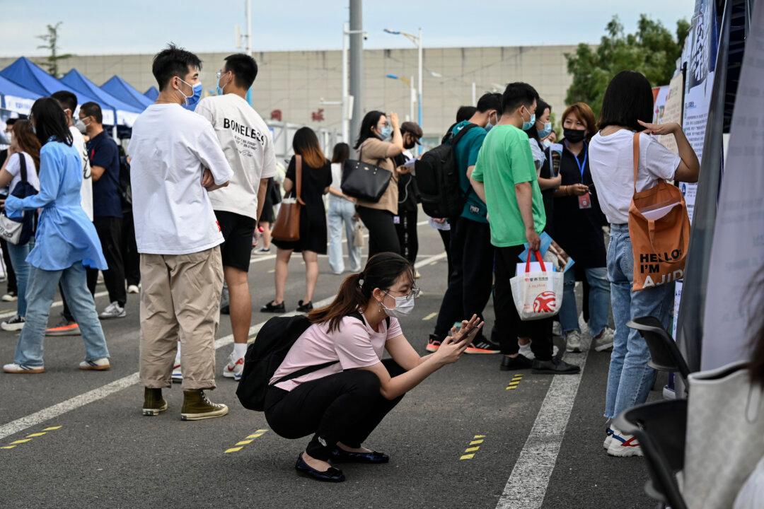 China’s Youth Unemployment Continues to Worsen, According to Data