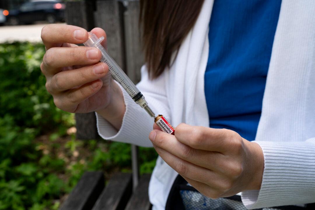 Opioid Deaths Drop Nationally, but Rise in Quebec and Newfoundland and Labrador