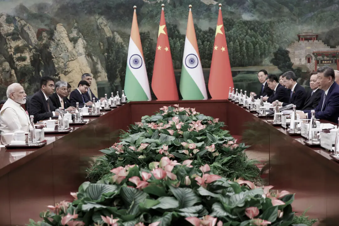 China, India Pledge to Mend Ties Amid US Tariffs; Analysts Cast Doubts on Effects