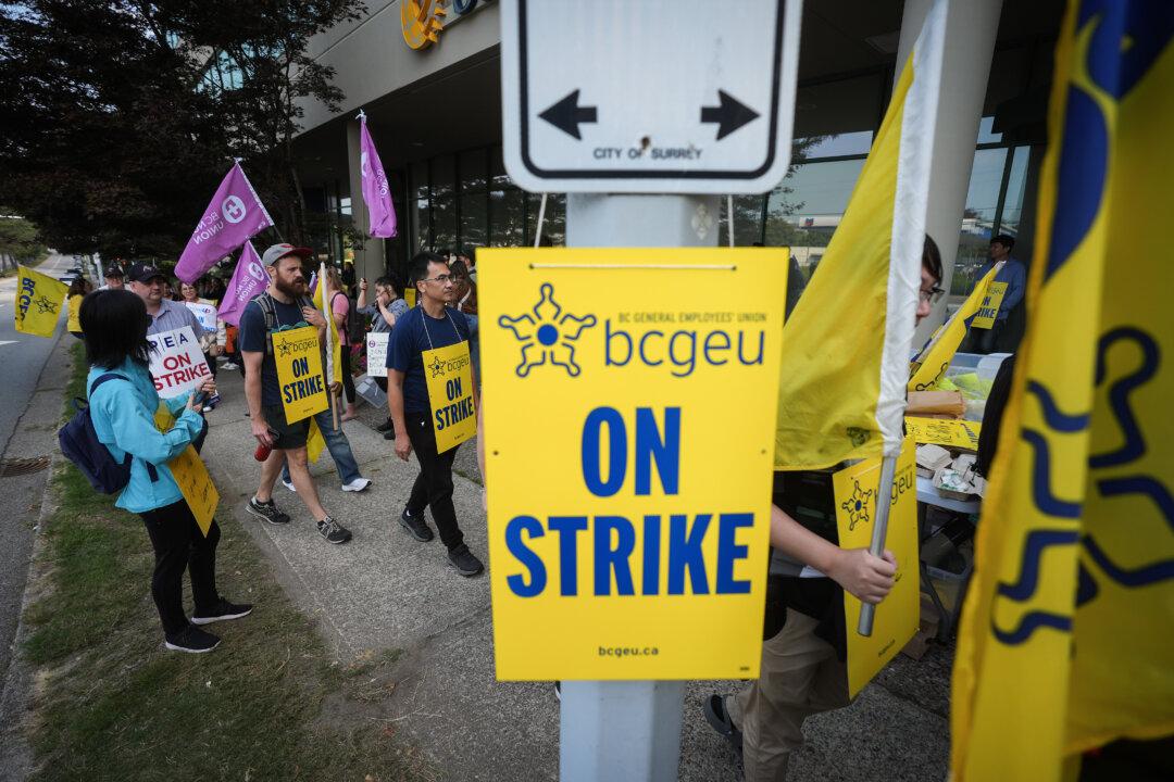 Union Escalates BC Public Service Job Action, Saying No Improved Offer in Sight