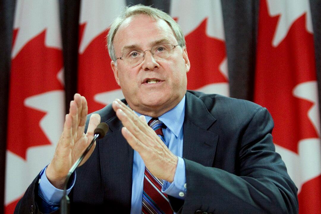 Hockey, Political Players React to Death of Montreal Canadiens Great Ken Dryden