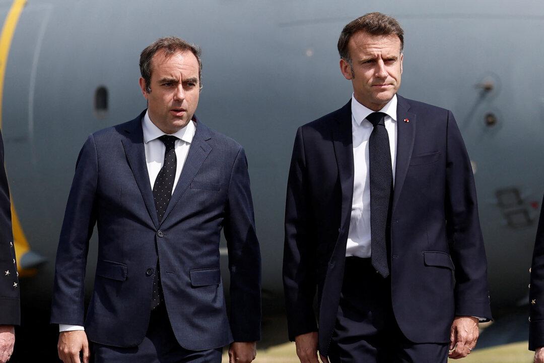 Macron Reappoints Lecornu as French Prime Minister