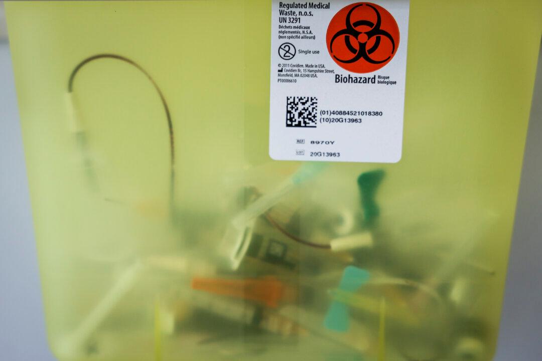 Mother Searches for Answers After Public Health Says Unsterile Needles Used at Ontario Clinic