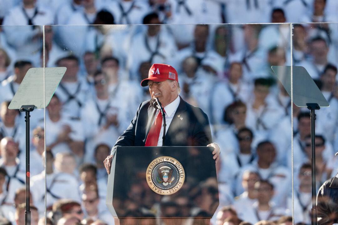 Trump Says Another Drug Boat Hit by US Airstrikes Off Venezuelan Coast