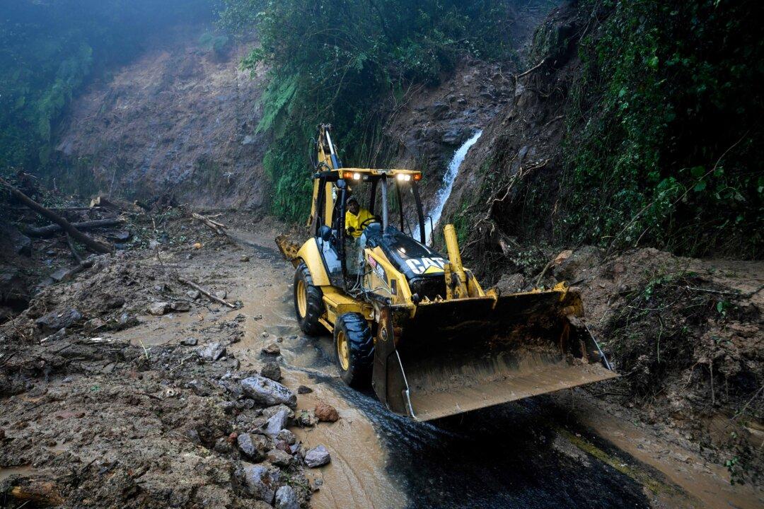 Nearly 40 Dead After Torrential Rain Causes Flooding, Landslides in Mexico