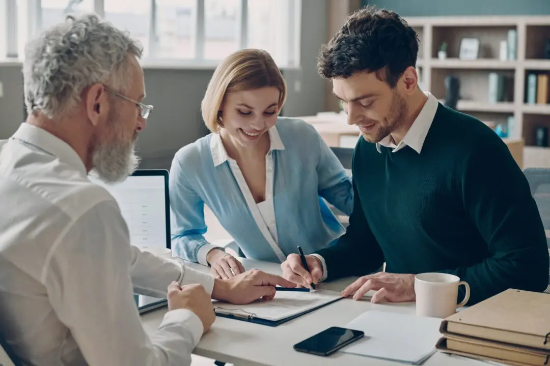 Financial Advisor vs. Accountant: Who Do You Actually Need?