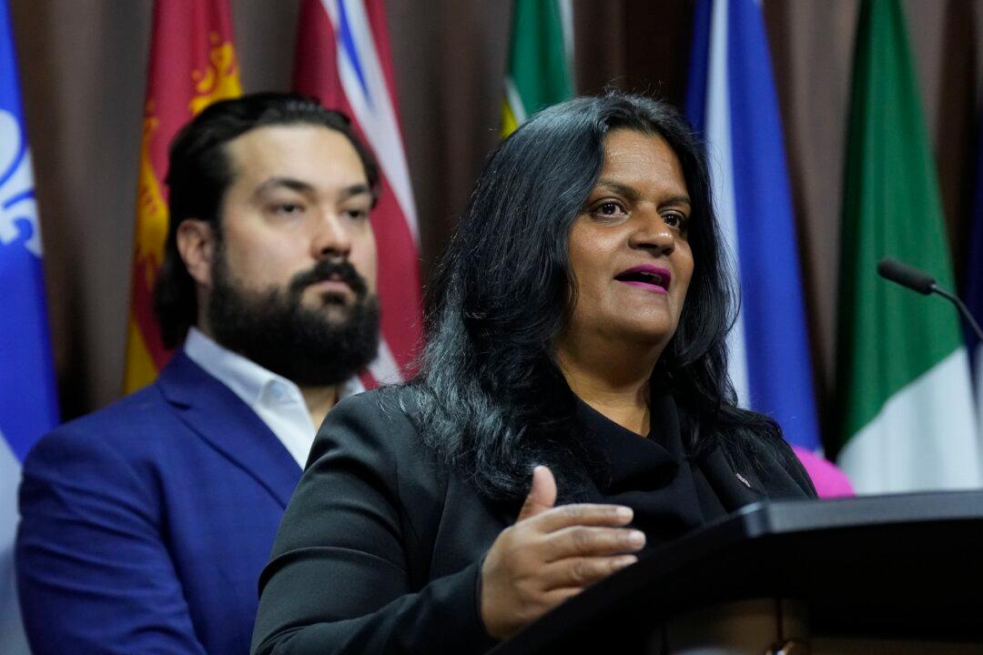 Layoff Notices Sent to Thousands of Federal Government Workers