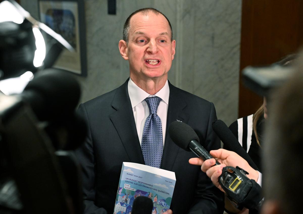 Quebec Budget Projects $8.6B Deficit, Focuses on Core Services