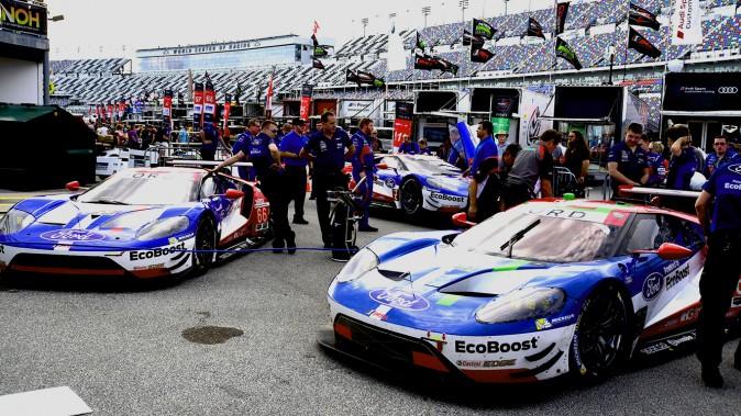 The Ford Brigade: 1–2–3 in GT Le Mans, squeezing out the Corvettes, Ferrari, Porsches, and BMWs. (Bill Kent/Epoch Times)