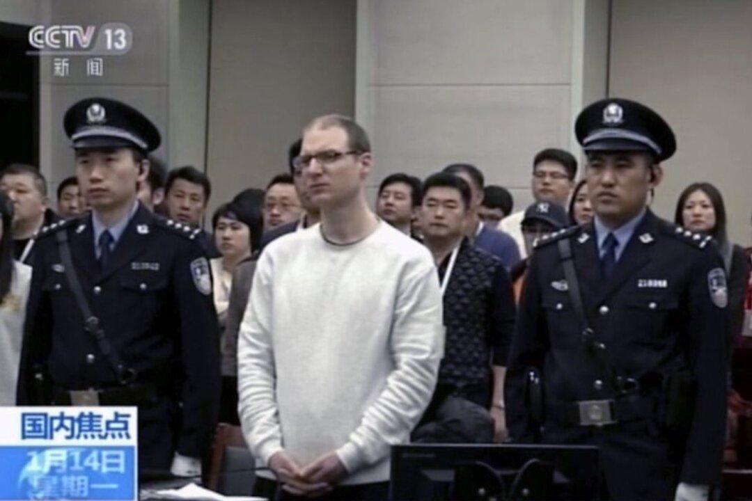 China Overturns Death Sentence Against Canadian Citizen Schellenberg: Reports