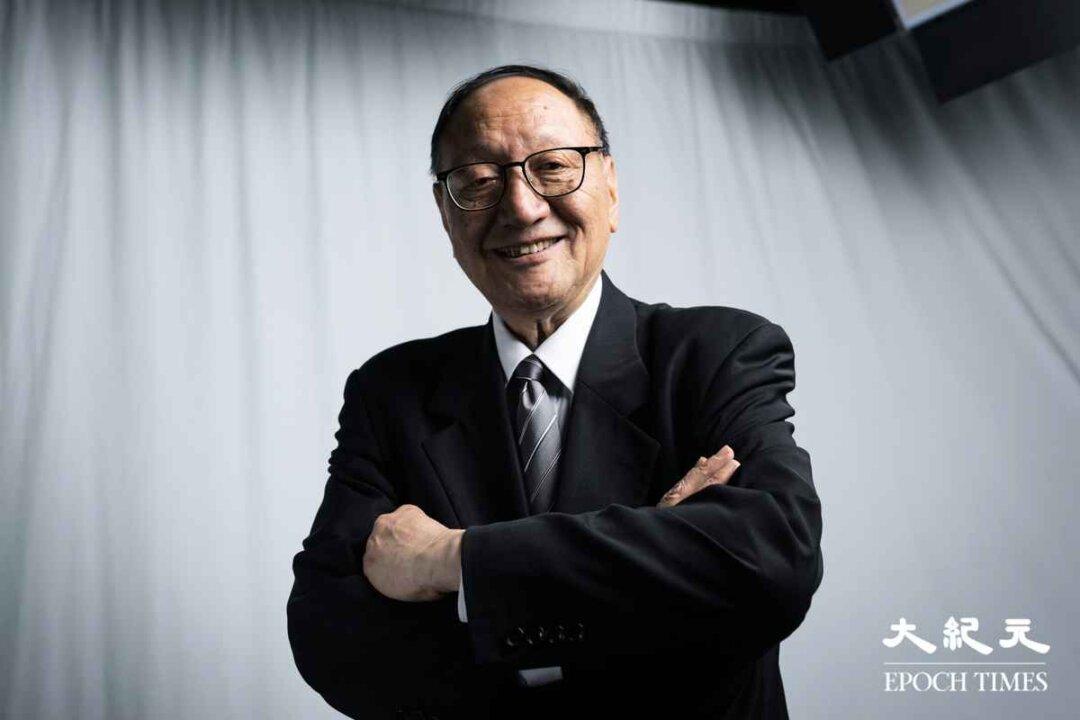 Former ICAC Chief Investigator Remembering Integrity Establishment, the Foundation of HK’s Glory Days