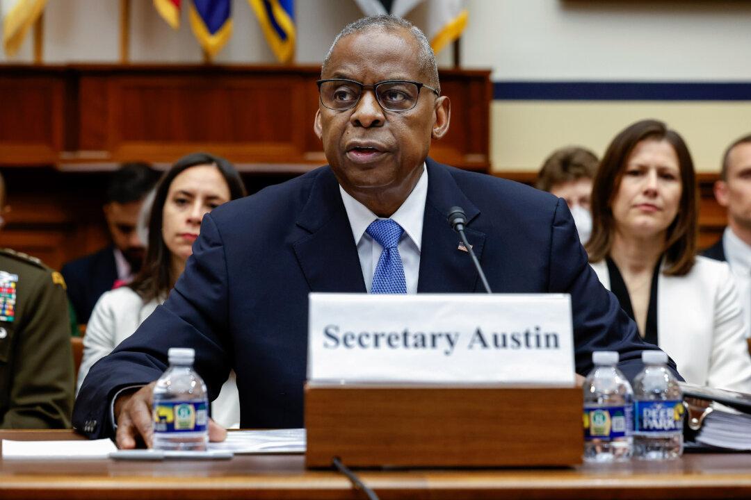 Pentagon Says Hamas May Attack US Troops Building Gaza Pier