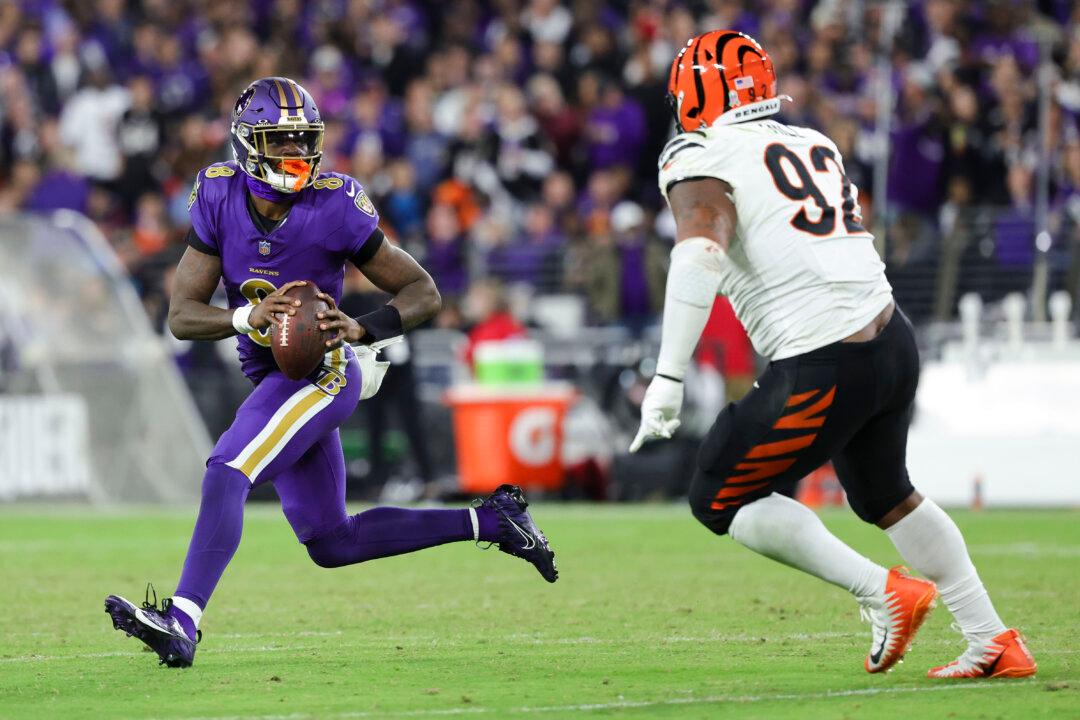 Lamar Jackson Has Another Mesmerizing Performance