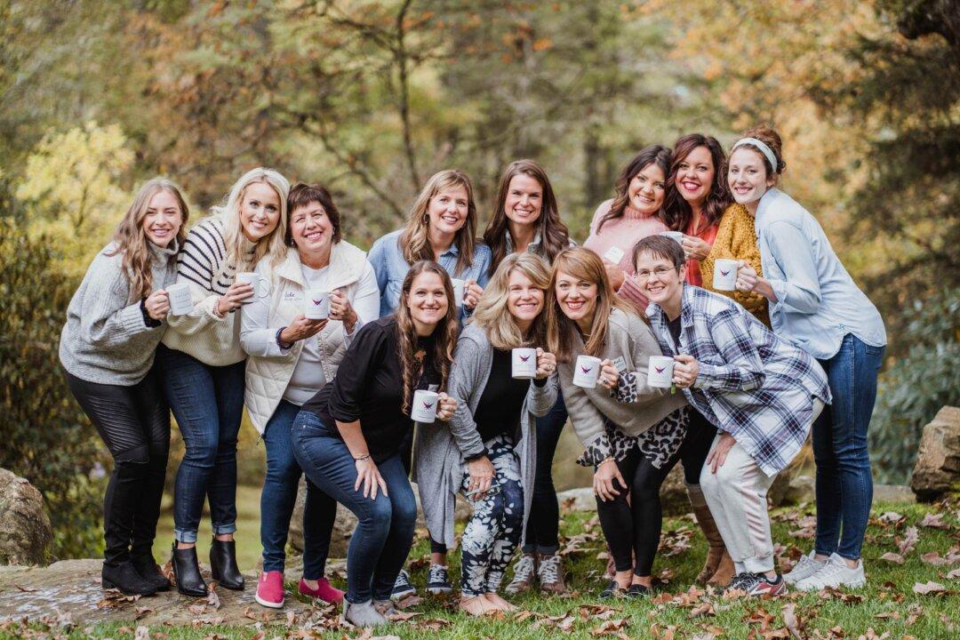 Gold Star Widow Doesn’t Want Others to Grieve Alone, Creates Country’s Largest Faith-Based Group for Widows