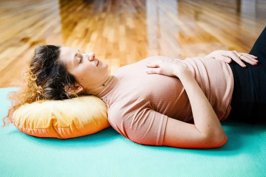 Breathing Techniques to Improve Your Posture and Relieve Physical Discomfort