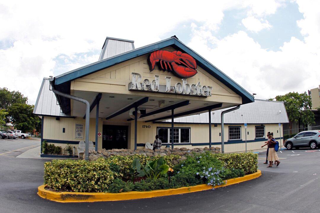 Red Lobster Auctioning Off ‘Entire Contents’ of Over 50 Closed Restaurants
