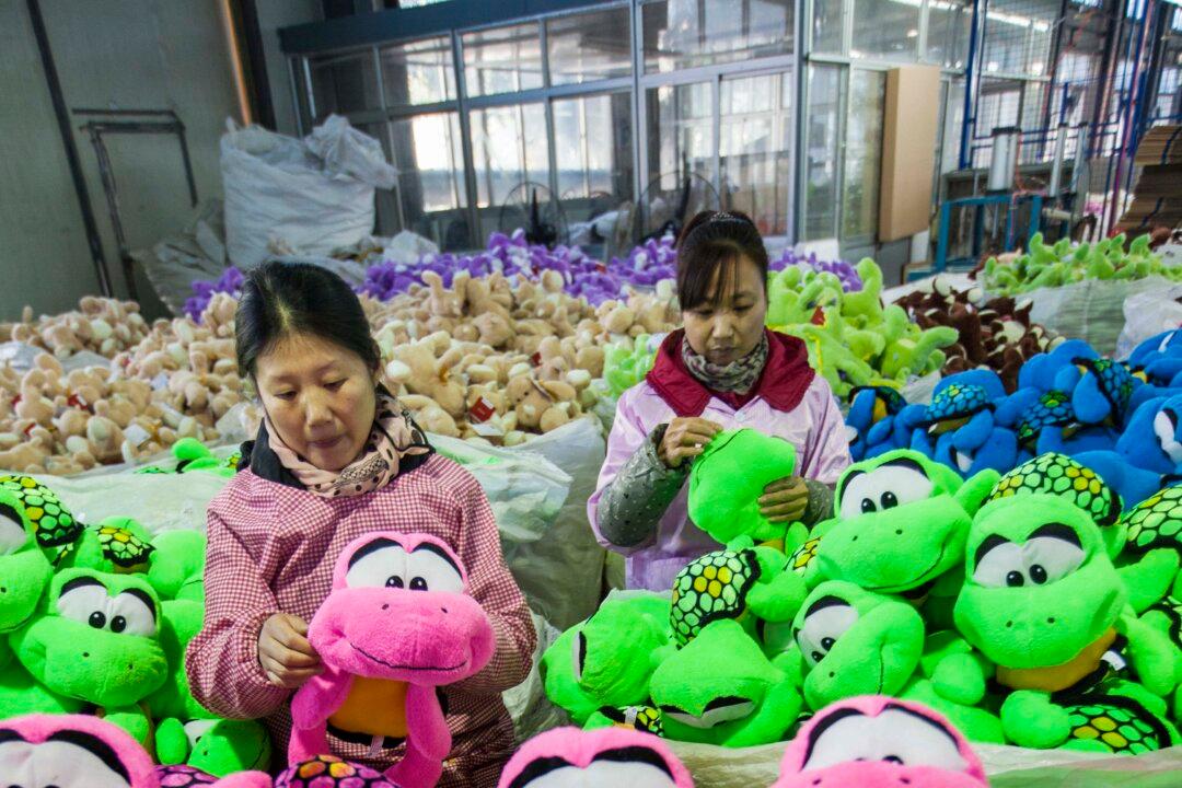 China’s Falling PMI, Local Government Deficits Point to Failure of Fiscal Stimulus: Expert