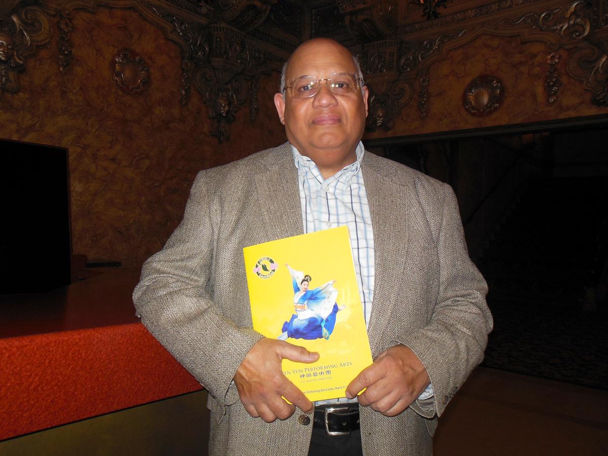 Shen Yun’s Beauty ‘It Is Like a Divine Beauty’ Says Rockford Businessman