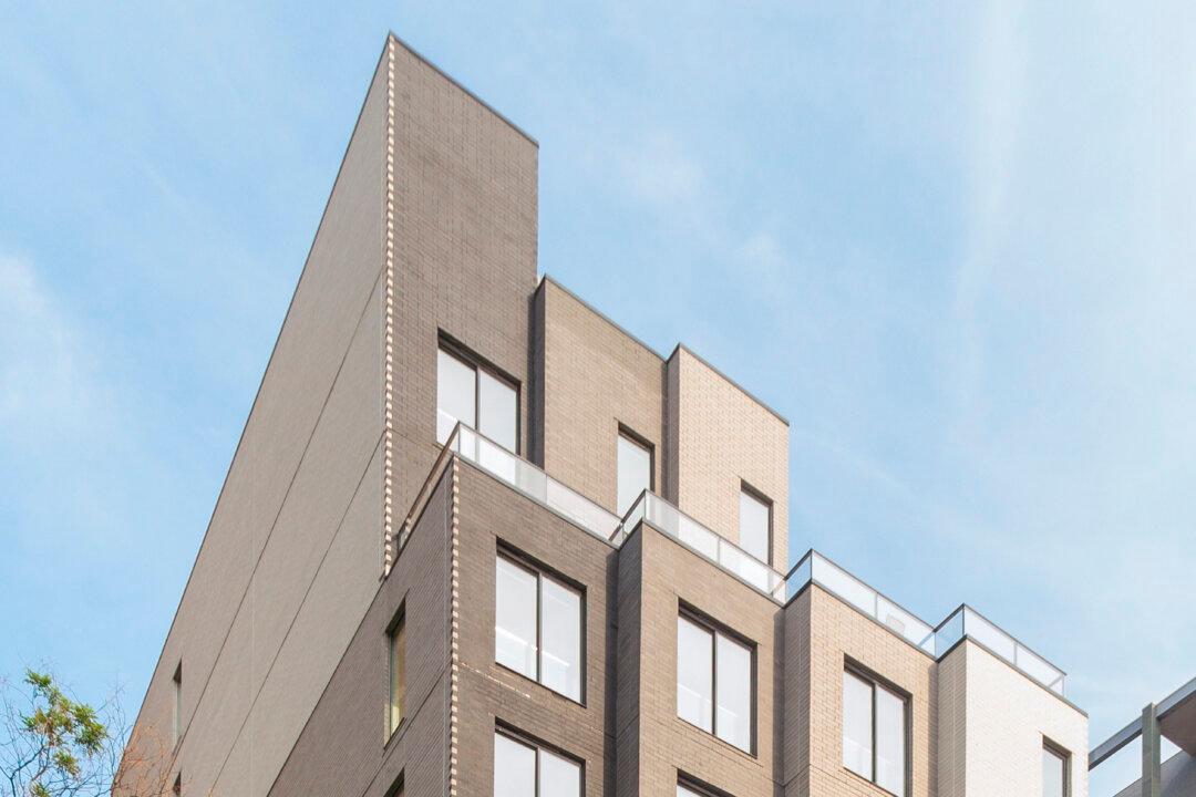 Inflation Pushes Rents to Record High, New York City’s Climb Above $4,000