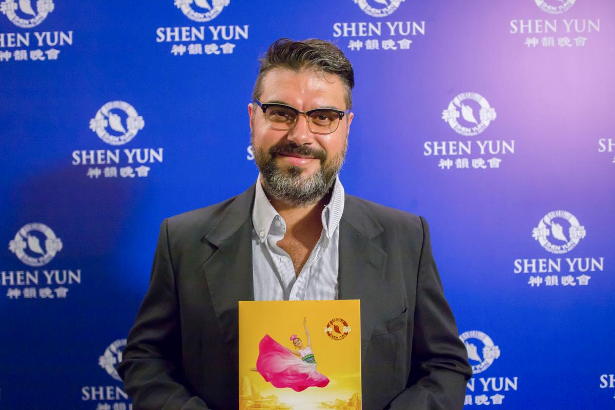 Shen Yun Expresses ‘Divine Magic,’ Opera Singer Says