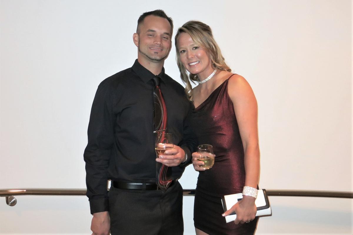 Shen Yun Is Phenomenal and Elegant, Artist Says