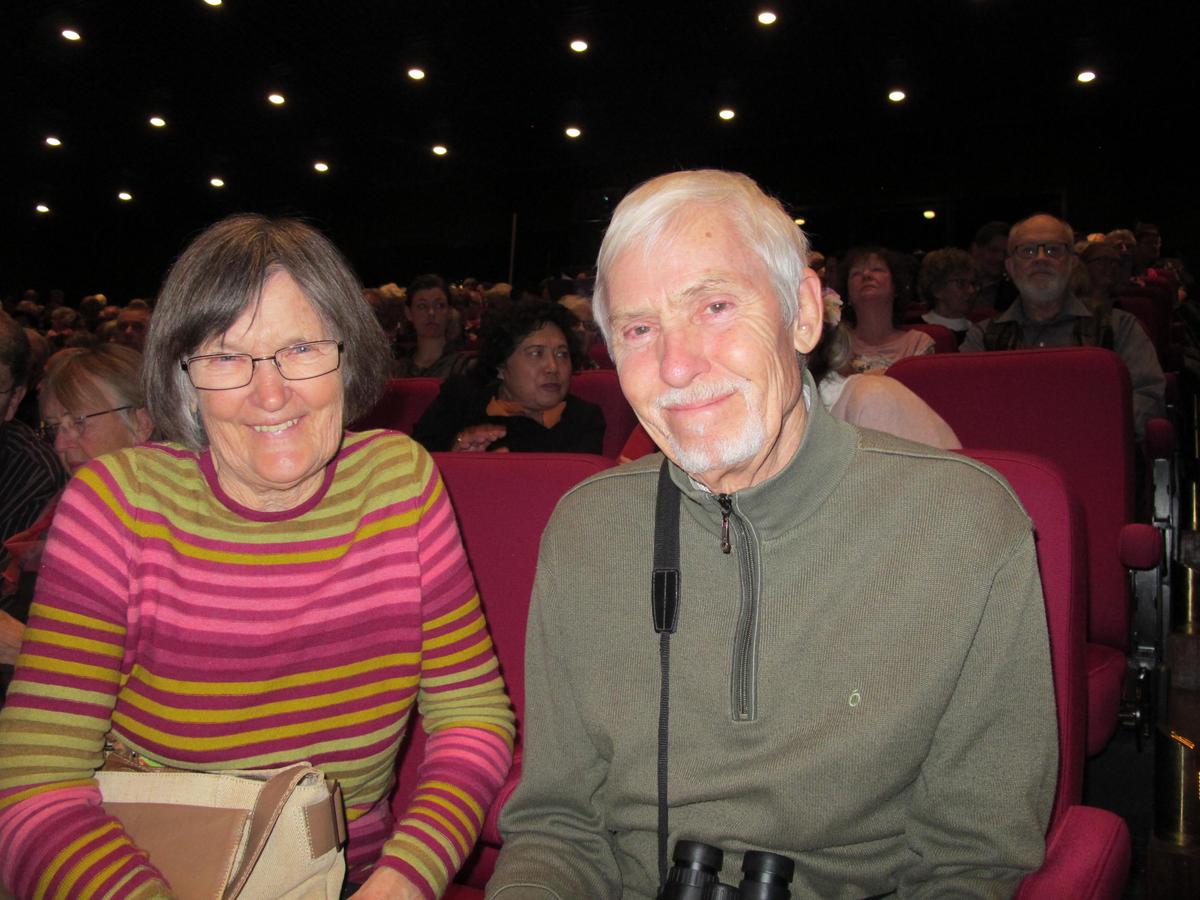 Chairman Says Shen Yun Is Oustanding and Exquisite