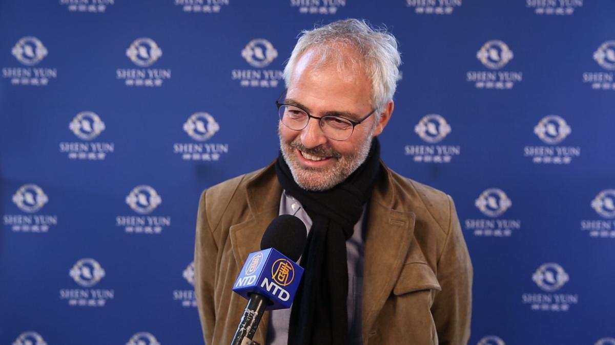 Surgeon ‘Feels Completely Light, Transported’ by Shen Yun