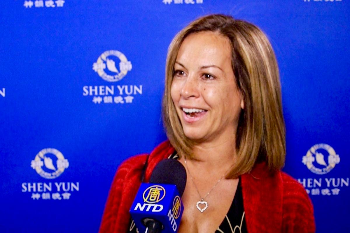 Dancer Sees Shen Yun, ‘I Feel Like I’m in Heaven’