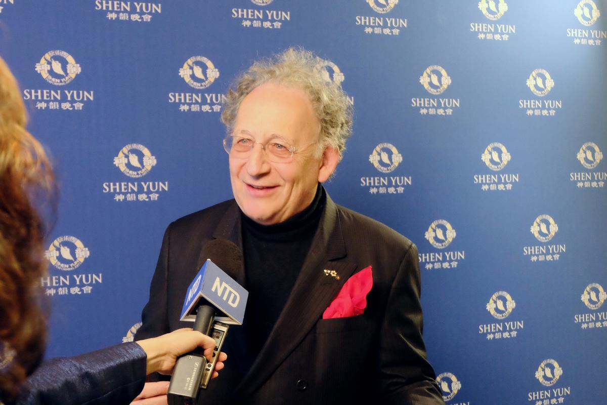 Acclaimed Composer Fascinated and Moved By Shen Yun’s Orchestra
