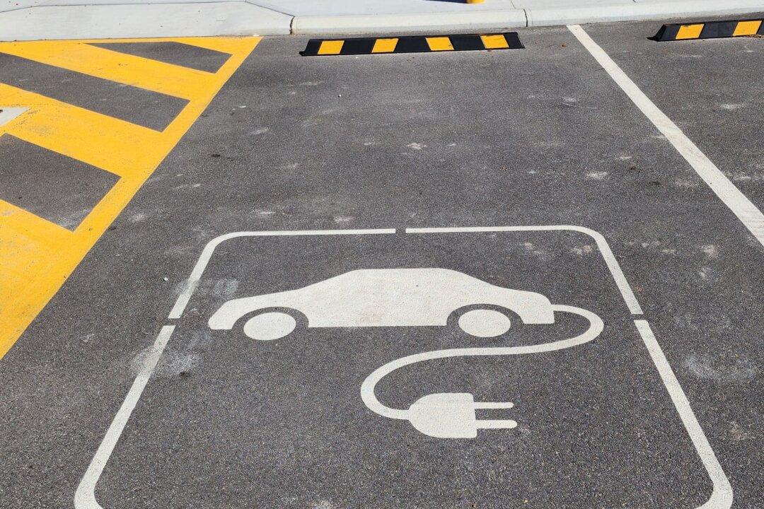 Labor and Greens Carbon Dioxide ‘Tax on Family Cars and Utes’ Passes Parliament