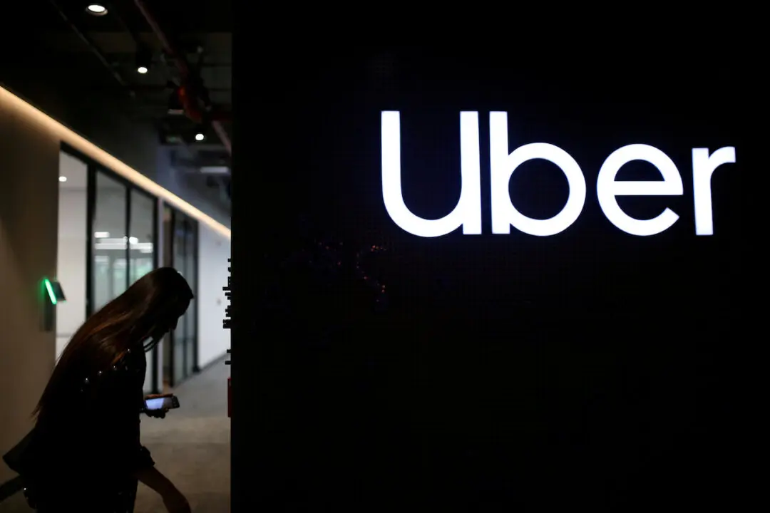 Uber, DiDi to Raise Australian Fares Amid Fuel Price Surge for Drivers