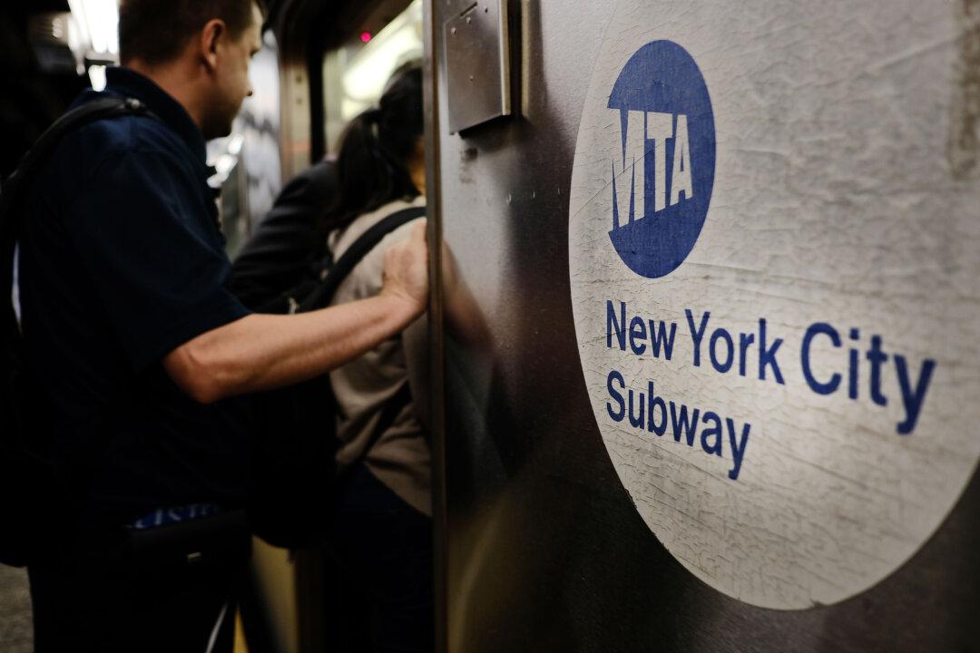 New York Transit Authority Drops Twitter for Real-Time Alerts, Says It’s ‘No Longer Reliable’
