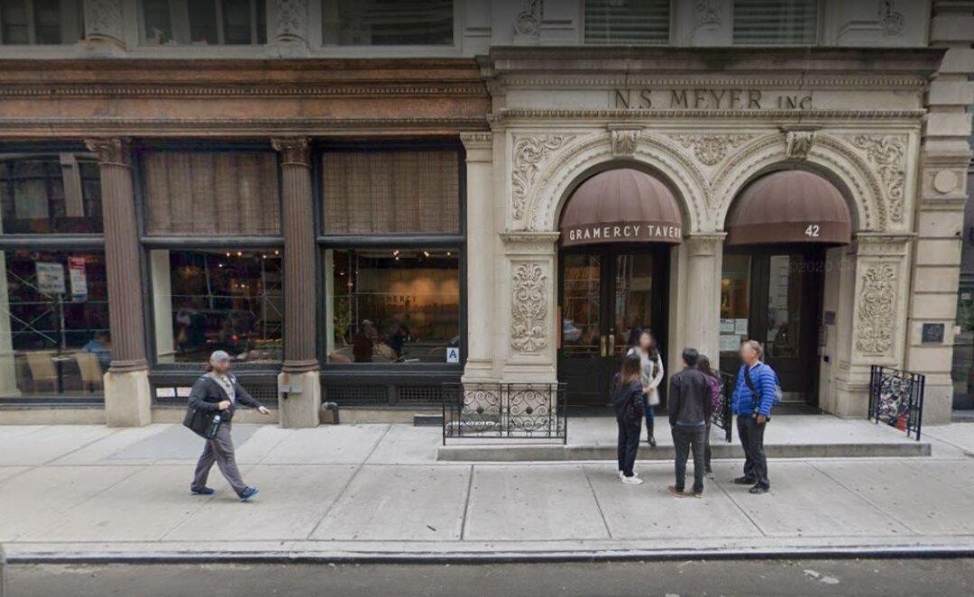 NYC Restaurant Group to Require Boosters for Employees and Customers