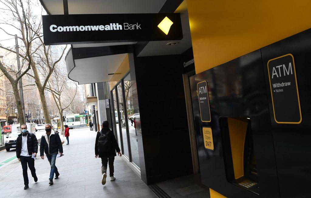 Australia’s Largest Bank Embroiled in Dispute for Asking Workers to Return to the Office
