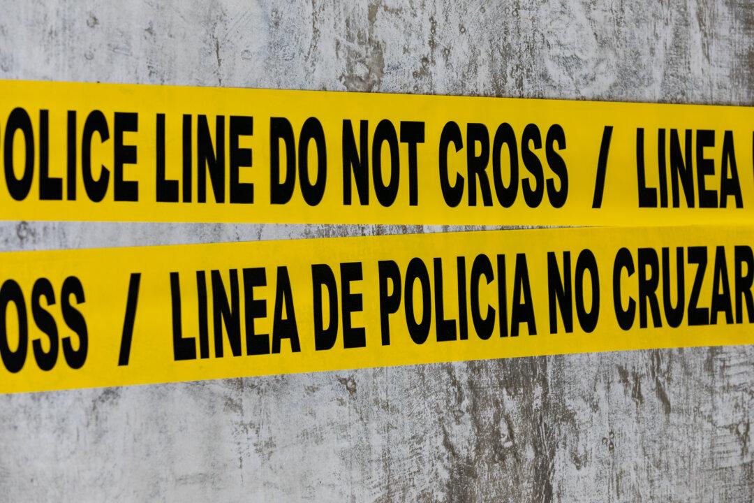 2 Found Dead, Suspect Seriously Injured in California Storage Facility