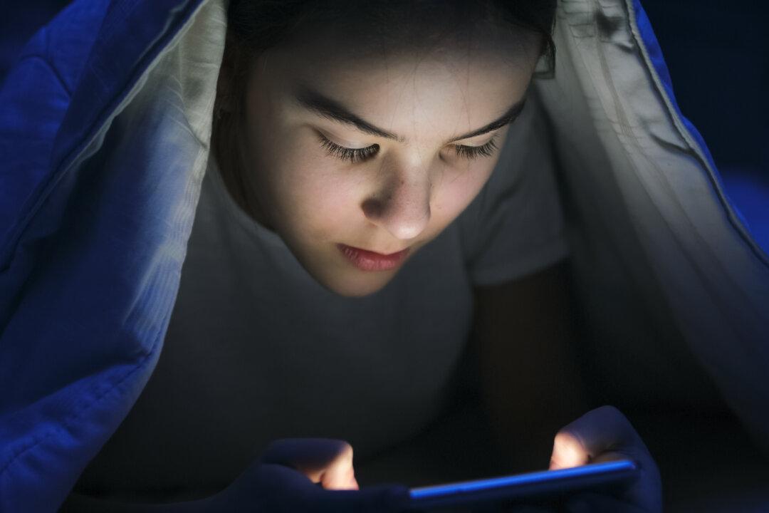 Excessive Screen Time Paving Way For Chronic Disease In Aussie Kids