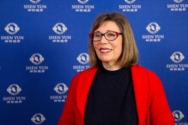 Susanne Feix attended Shen Yun Performing Arts at Forum am Schlosspark, Ludwigsburg, Germany, on Apr. 9, 2022 (NTD)