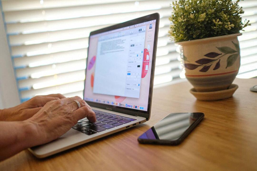 Remote Workers of the World, Unite